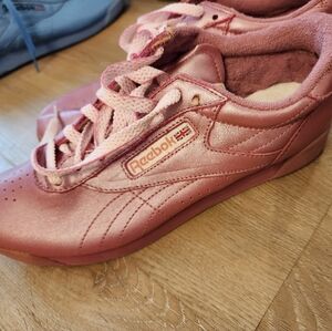 Vintage Unique Pink Metallic Reebok Sneakers